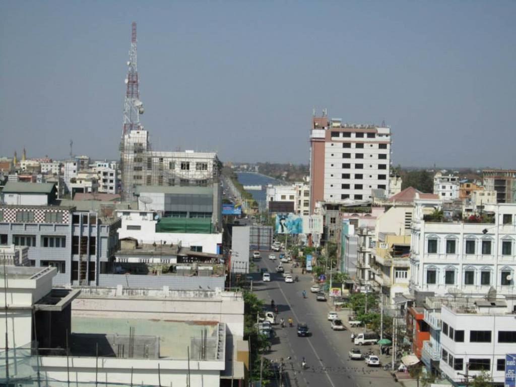 Taw Win Myanmar Hotel Mandalay Exteriör bild